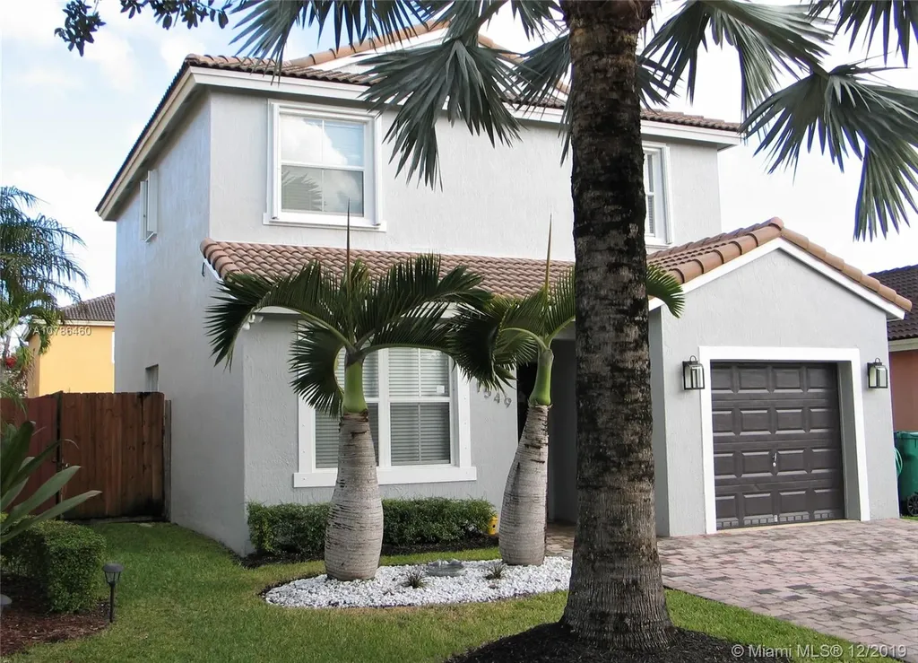 1549 SE 20th Place Homestead FL 33035