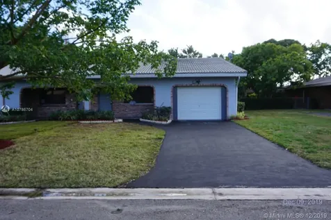 8948 NW 27th Street Coral Springs FL 33065