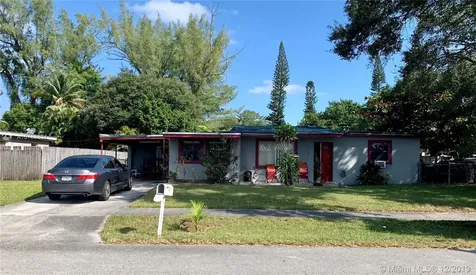 125 Miami Gardens Road West Park FL 33023