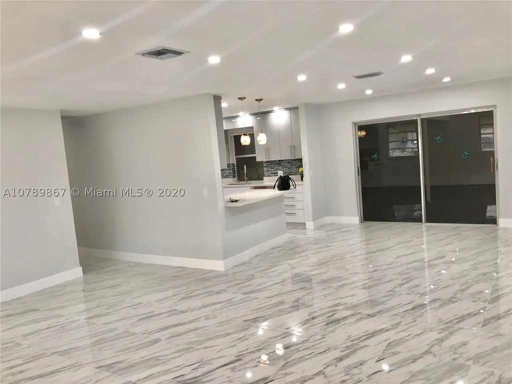 7281 Allen Drive Hollywood FL 33024