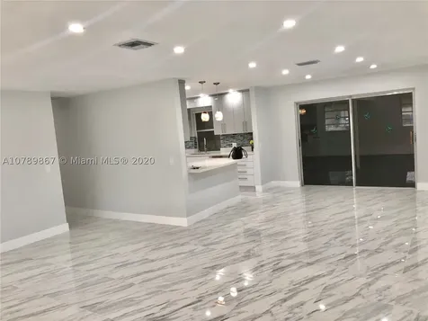 7281 Allen Drive Hollywood FL 33024