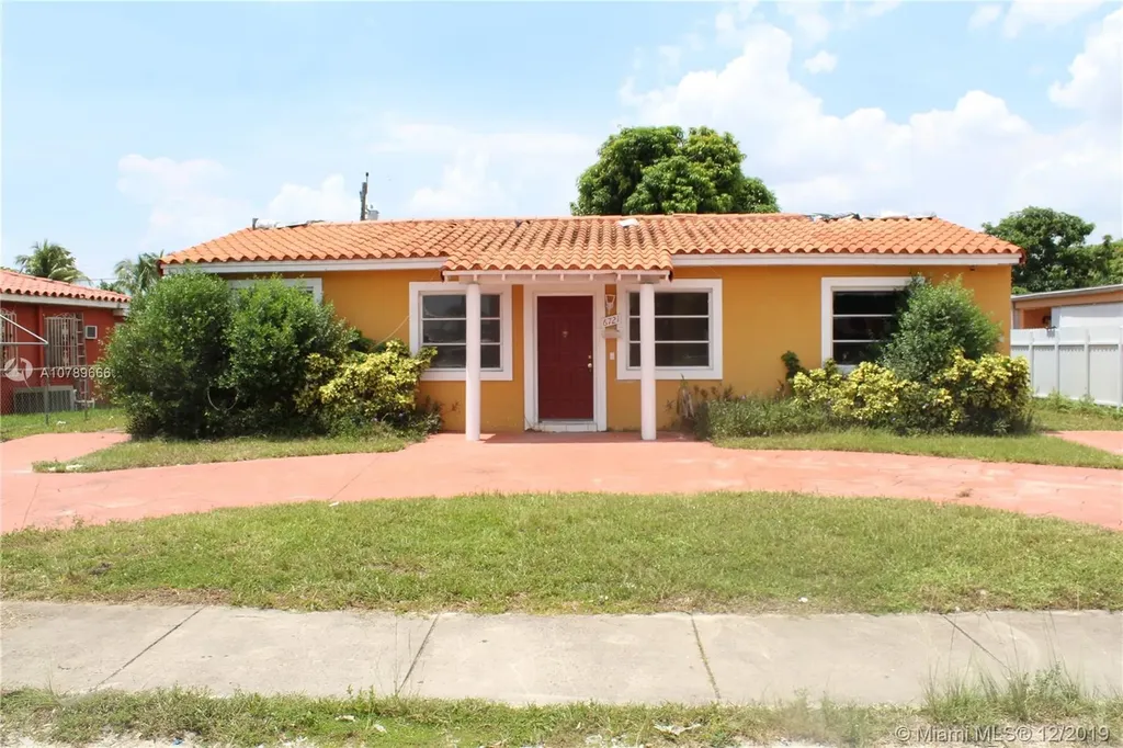 6721 SW 7th Street Miami FL 33144