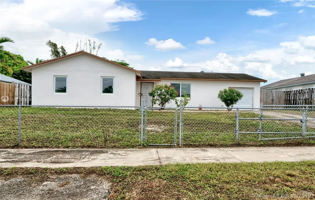 26605 SW 124th Court Homestead FL 33032