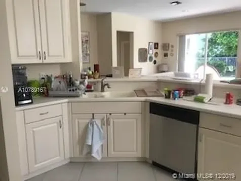966 Nandina Drive Weston FL 33327