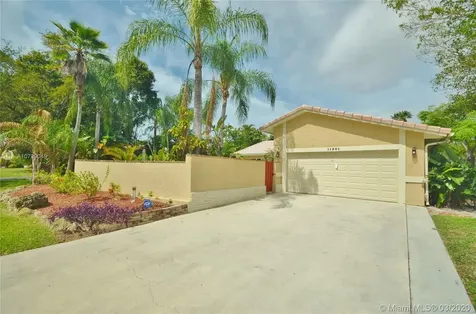 11501 NW 39th Place Coral Springs FL 33065