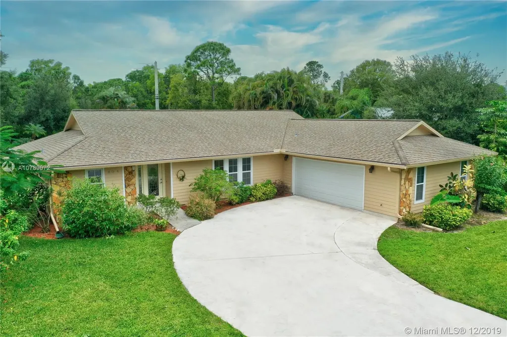 804 SW Wisper Bay Drive Palm City FL 34990