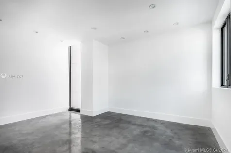 3070 SW 38th Court Miami FL 33146