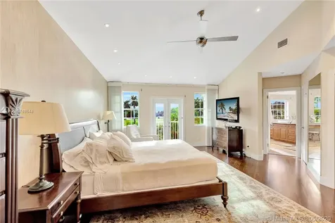 19906 NE 36th Place Aventura FL 33180