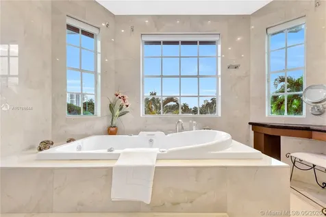 19906 NE 36th Place Aventura FL 33180