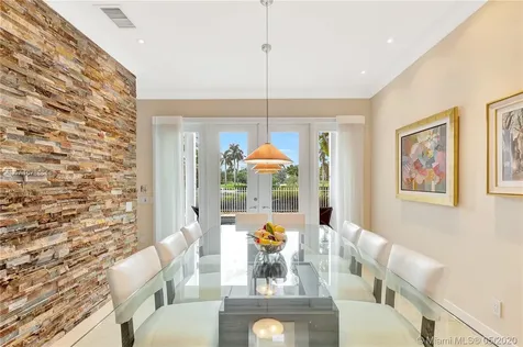 19906 NE 36th Place Aventura FL 33180