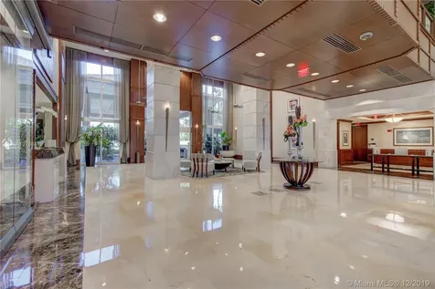 19501 W Country Club Drive Aventura FL 33180