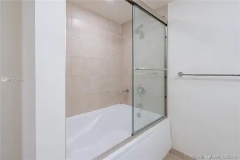 19501 W Country Club Drive Aventura FL 33180