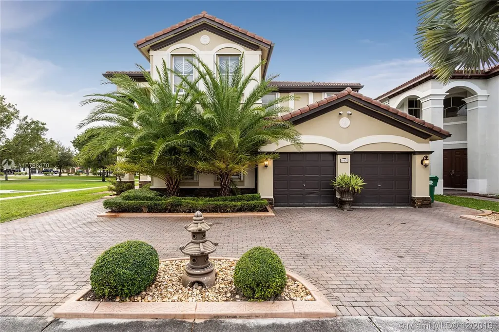 18078 NW 89th Place Hialeah FL 33018