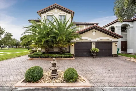 18078 NW 89th Place Hialeah FL 33018