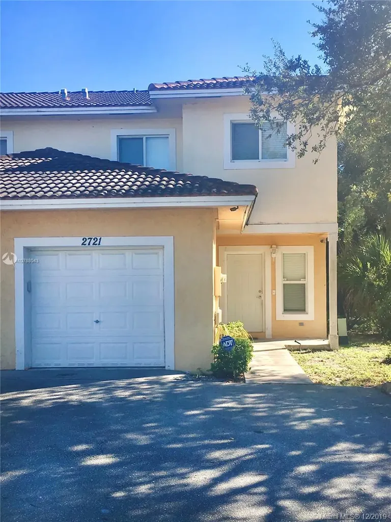 2721 NW 13th Street Pompano Beach FL 33069