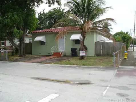 1538 NE 152nd Terrace North Miami Beach FL 33162