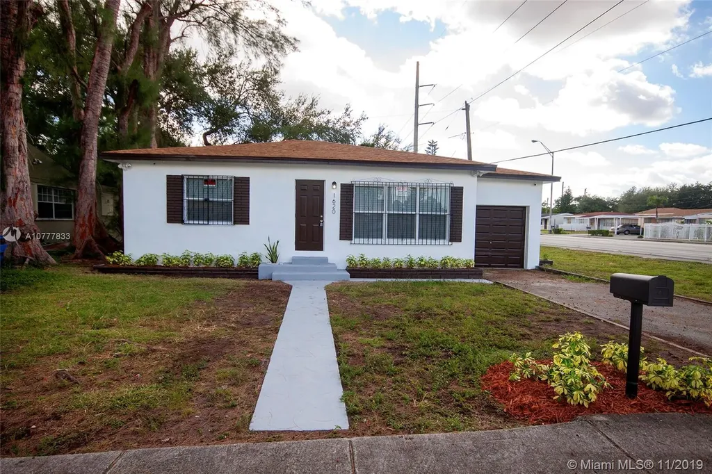 1620 NW 89th Street Miami FL 33147
