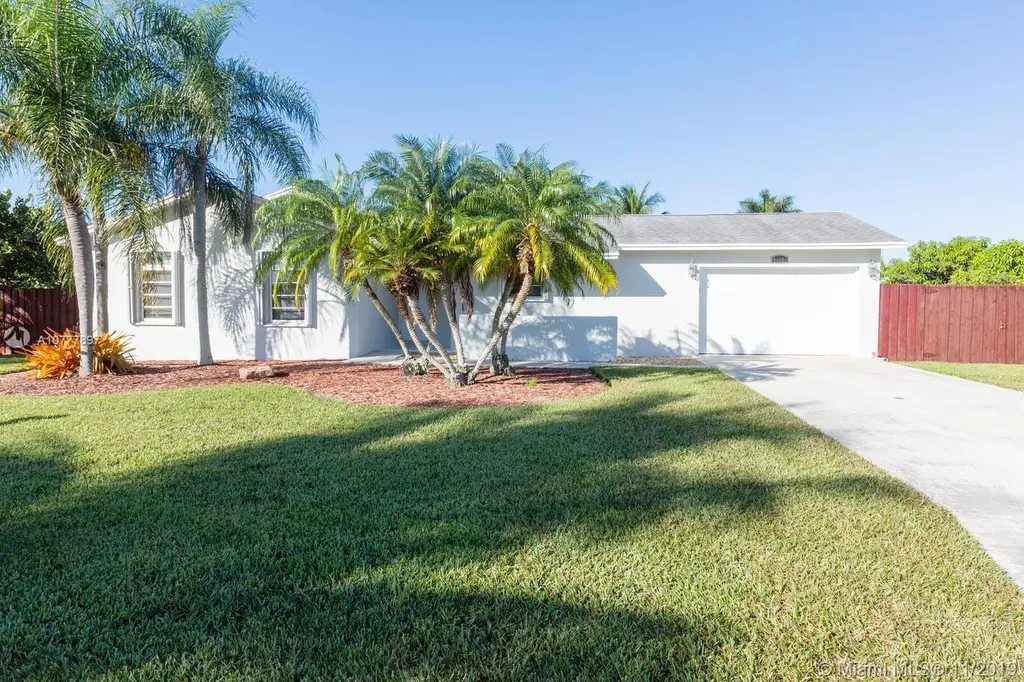 28220 SW 158th Avenue Homestead FL 33033