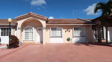 7681 NW 180th Terrace Hialeah FL 33015