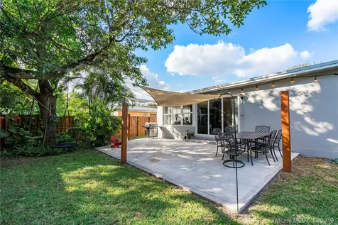 90 NE 133rd Street North Miami FL 33161