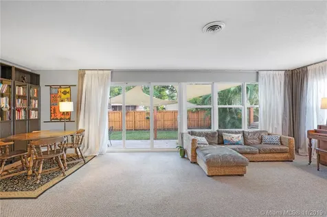 90 NE 133rd Street North Miami FL 33161