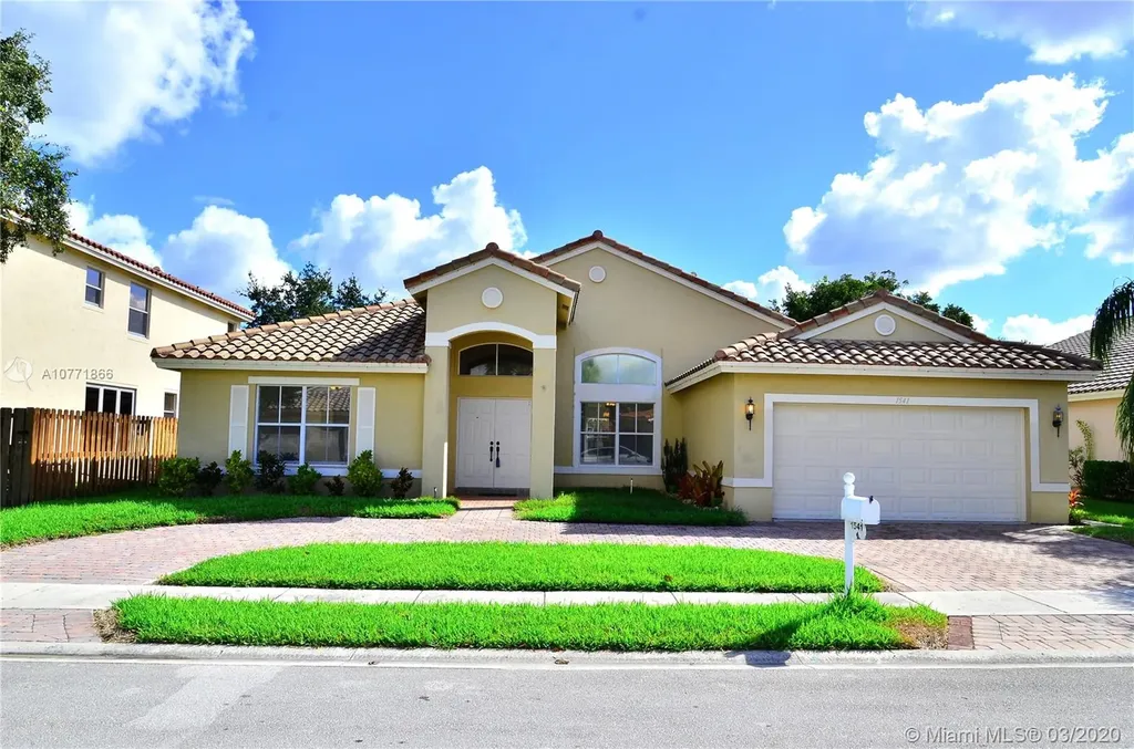 1541 SW 190th Avenue Pembroke Pines FL 33029