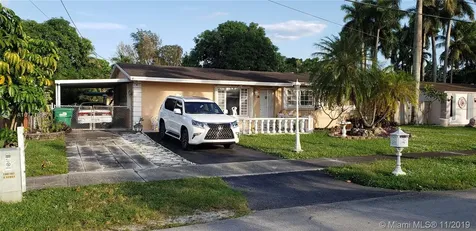 17901 NW 48th Place Miami Gardens FL 33055