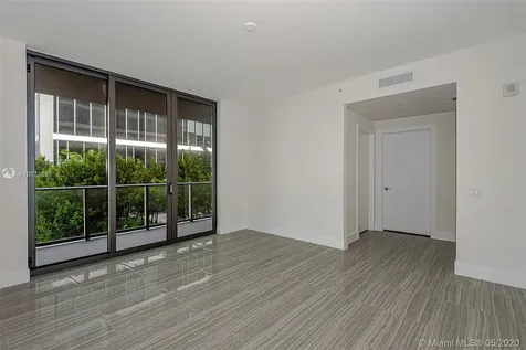 2960 NE 207 Aventura FL 33160