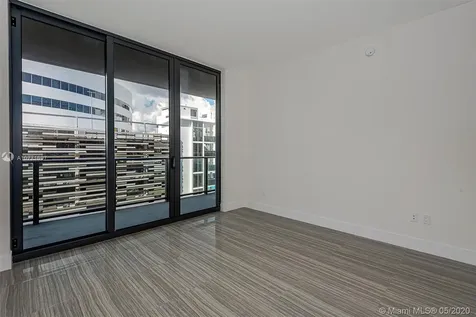 2960 NE 207 Aventura FL 33160