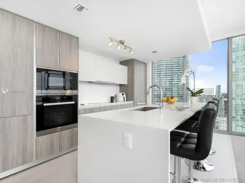 2900 NE 7th Avenue Miami FL 33137