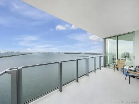 2900 NE 7th Avenue Miami FL 33137