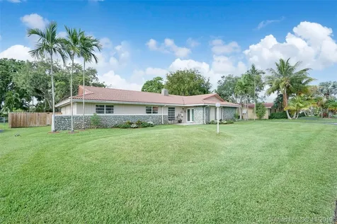 7834 SW 165th Street Palmetto Bay FL 33157