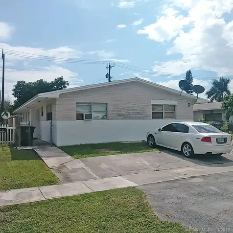 409 SW 8th Street Hallandale Beach FL 33009