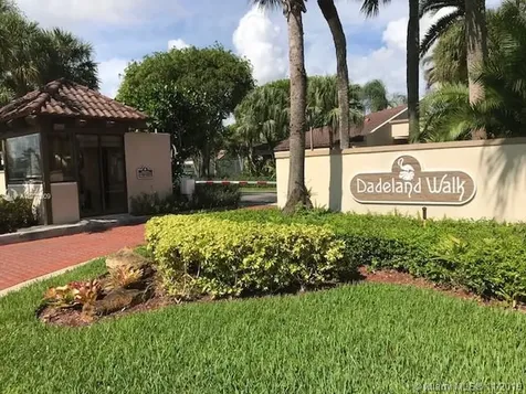 8725 SW 81st Court Miami FL 33143
