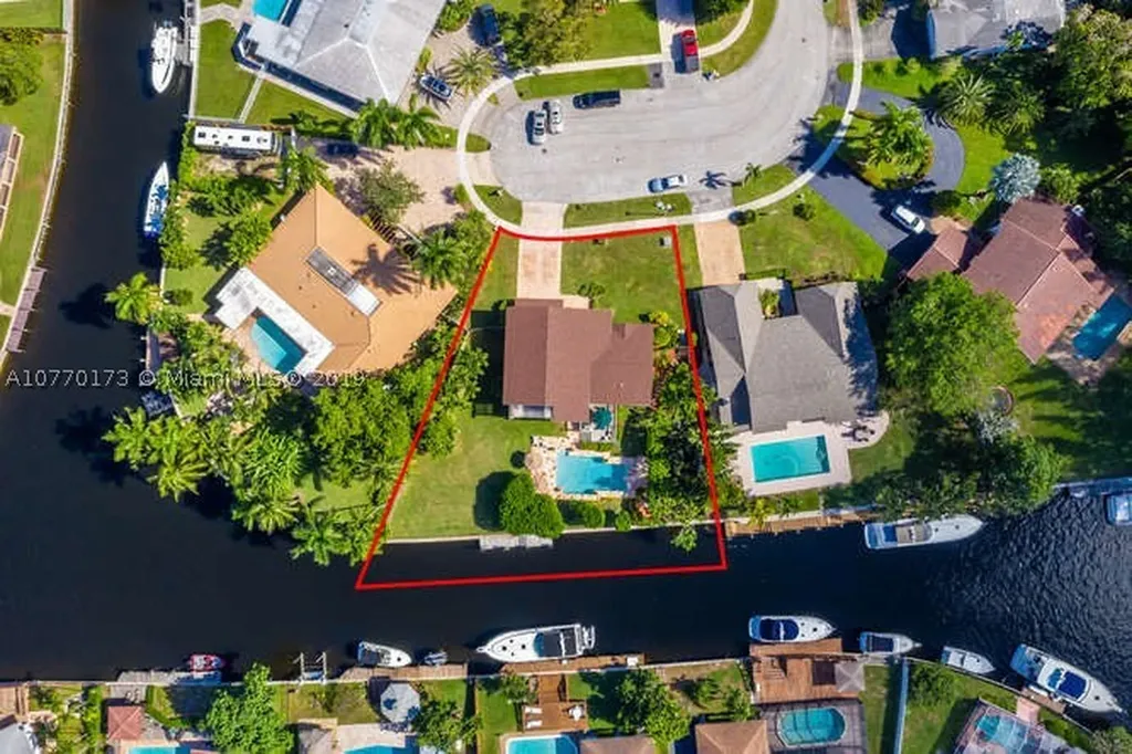 5361 SW 21st Court Plantation FL 33317