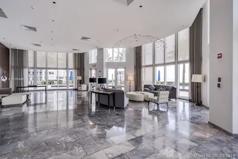 17201 Collins+den Sunny Isles Beach FL 33160