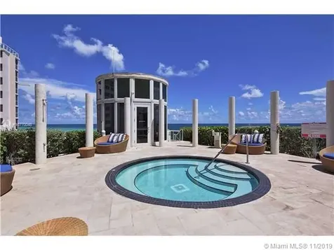 17201 Collins+den Sunny Isles Beach FL 33160