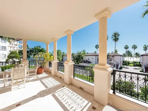 19122 Fisher Island Drive Fisher Island FL 33109