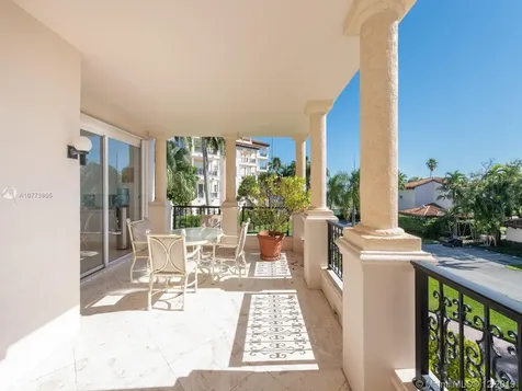 19122 Fisher Island Drive Fisher Island FL 33109
