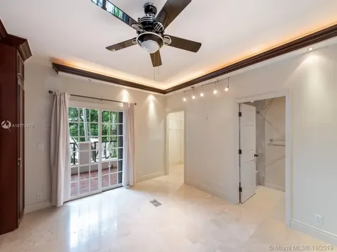 2428 Fisher Island Drive Fisher Island FL 33109