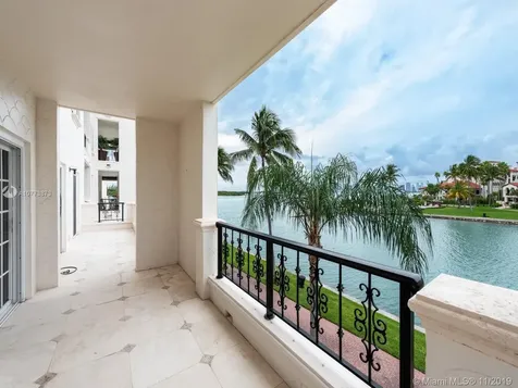 2428 Fisher Island Drive Fisher Island FL 33109