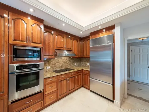 2428 Fisher Island Drive Fisher Island FL 33109