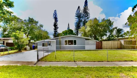 7020 Fillmore Street Hollywood FL 33024