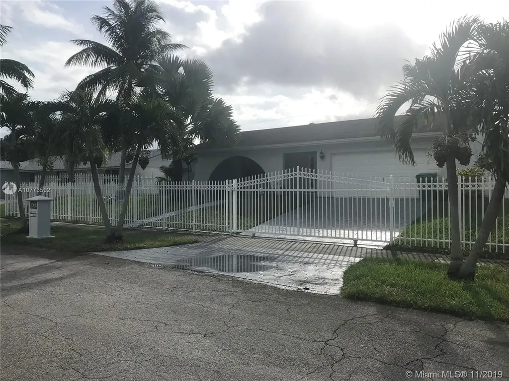 10810 SW 164th Street Miami FL 33157