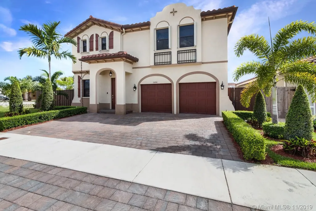 15206 SW 173rd Street Miami FL 33187