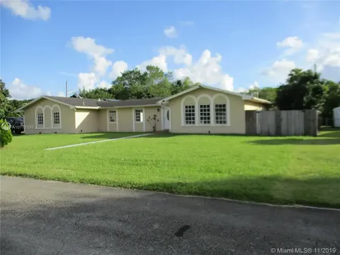18550 SW 295th Terrace Homestead FL 33030