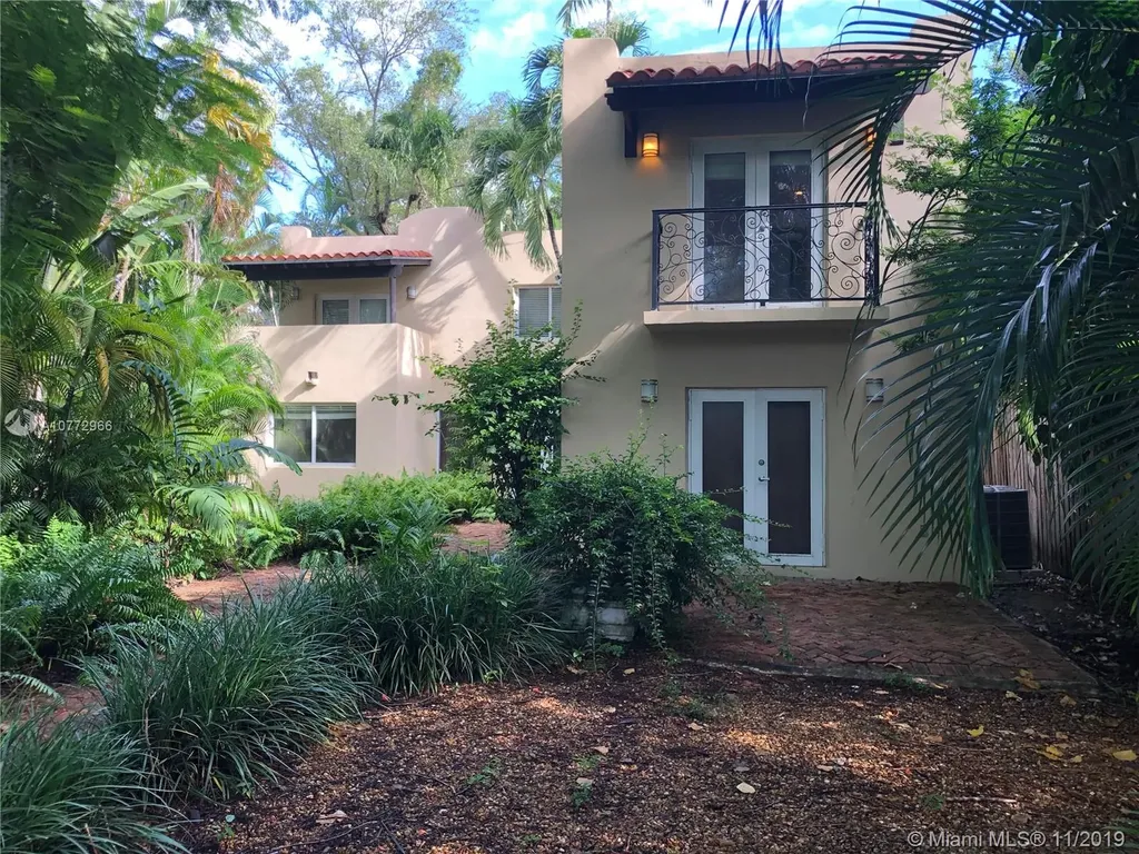 5905 SW 28th Street Miami FL 33155