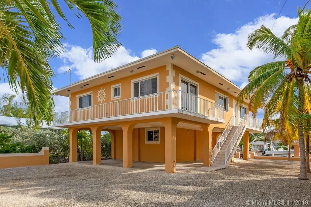 107 Ocean Shores Drive Key Largo FL 33037
