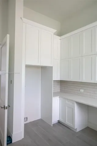 3852 Country Club Lane Fort Lauderdale FL 33308