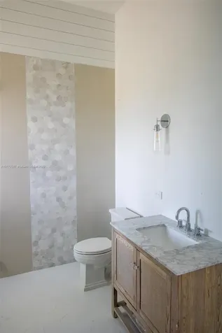3852 Country Club Lane Fort Lauderdale FL 33308
